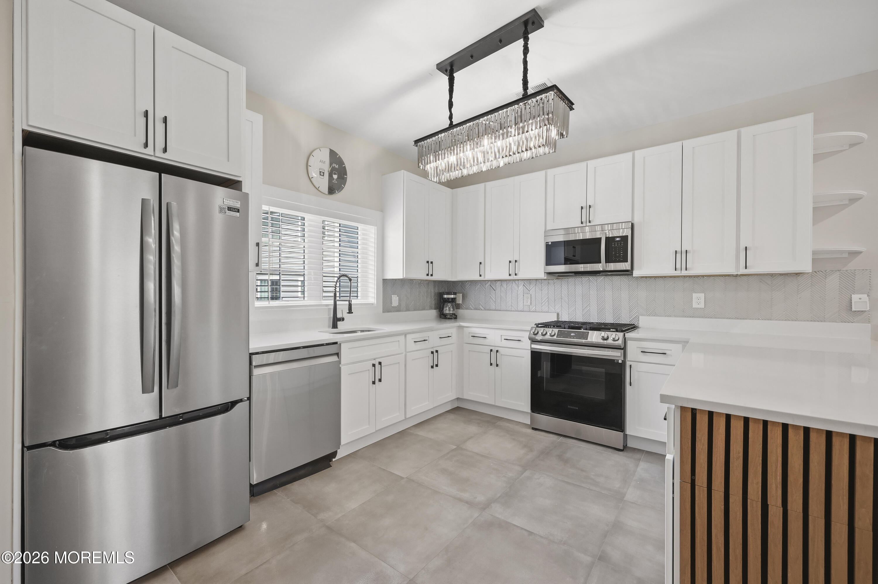 333 1st Street, Unit 4 Keyport, NJ 07735 - Photo 11 of 35 LPM_6428