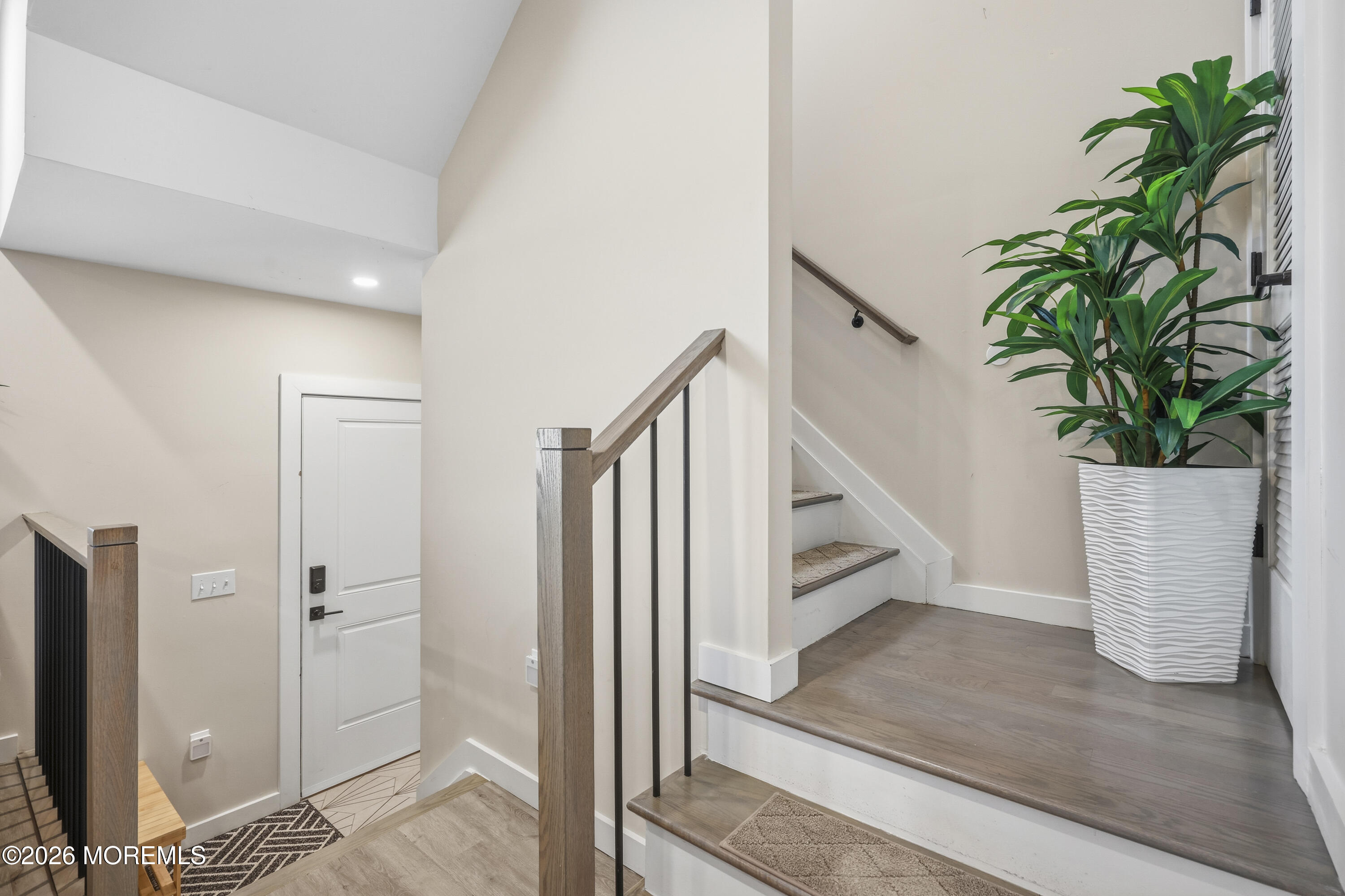 333 1st Street, Unit 4 Keyport, NJ 07735 - Photo 4 of 35 LPM_6479