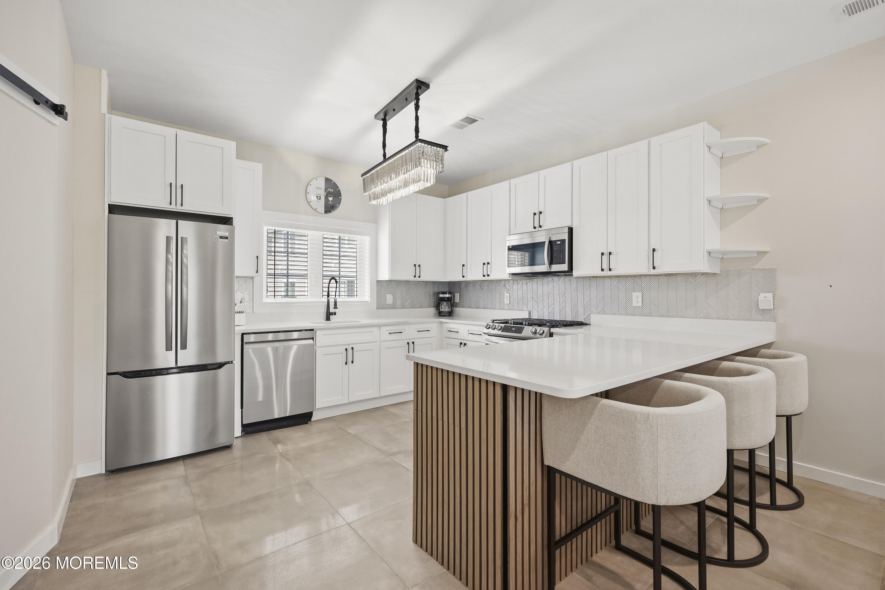 333 1st Street, Unit 4 Keyport, NJ 07735 - Photo 9 of 35 LPM_6418