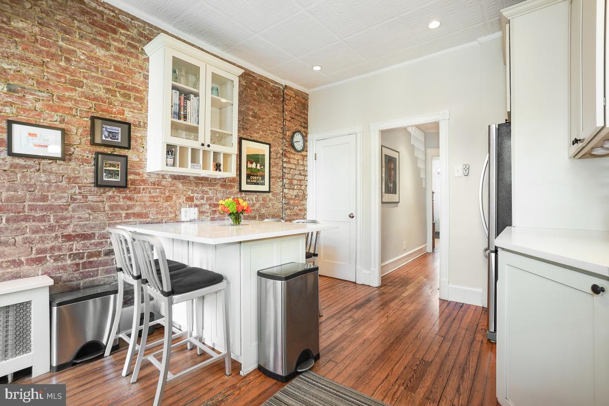 1613 V Street Northwest Washington, DC 20009 - Photo 15 of 41