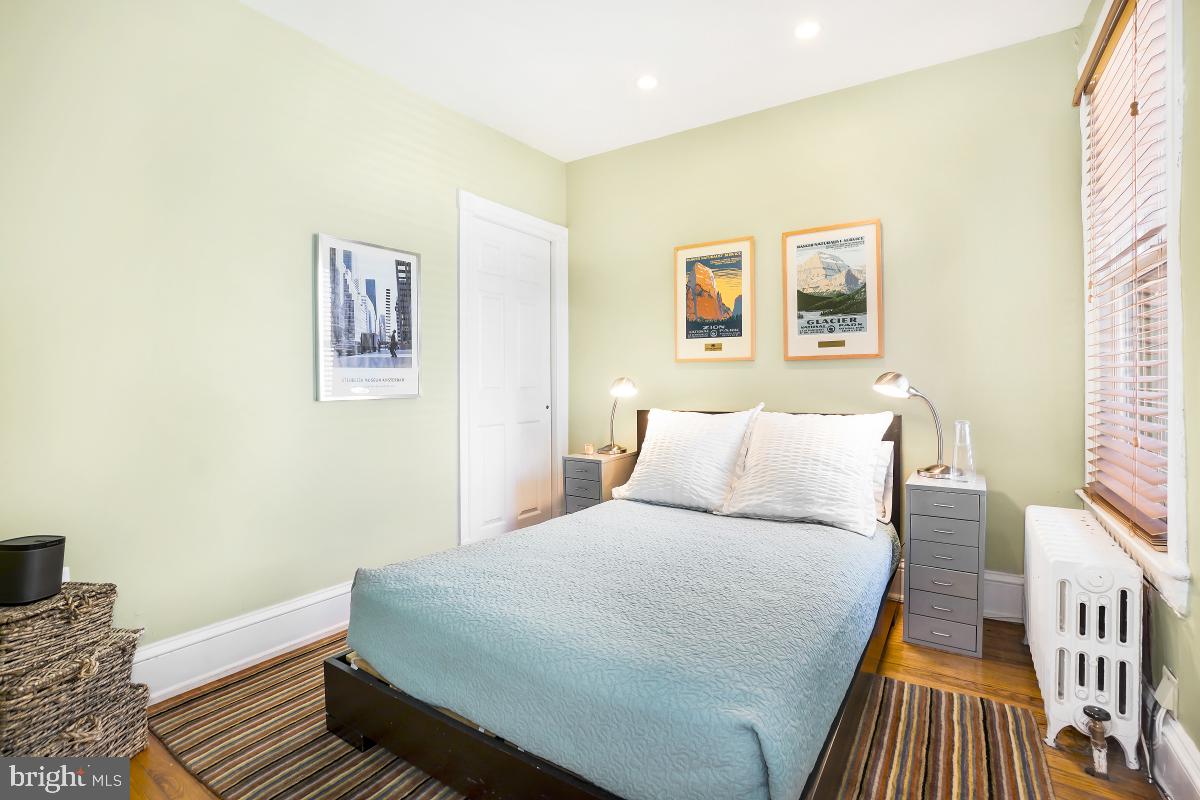 1613 V Street Northwest Washington, DC 20009 - Photo 27 of 41