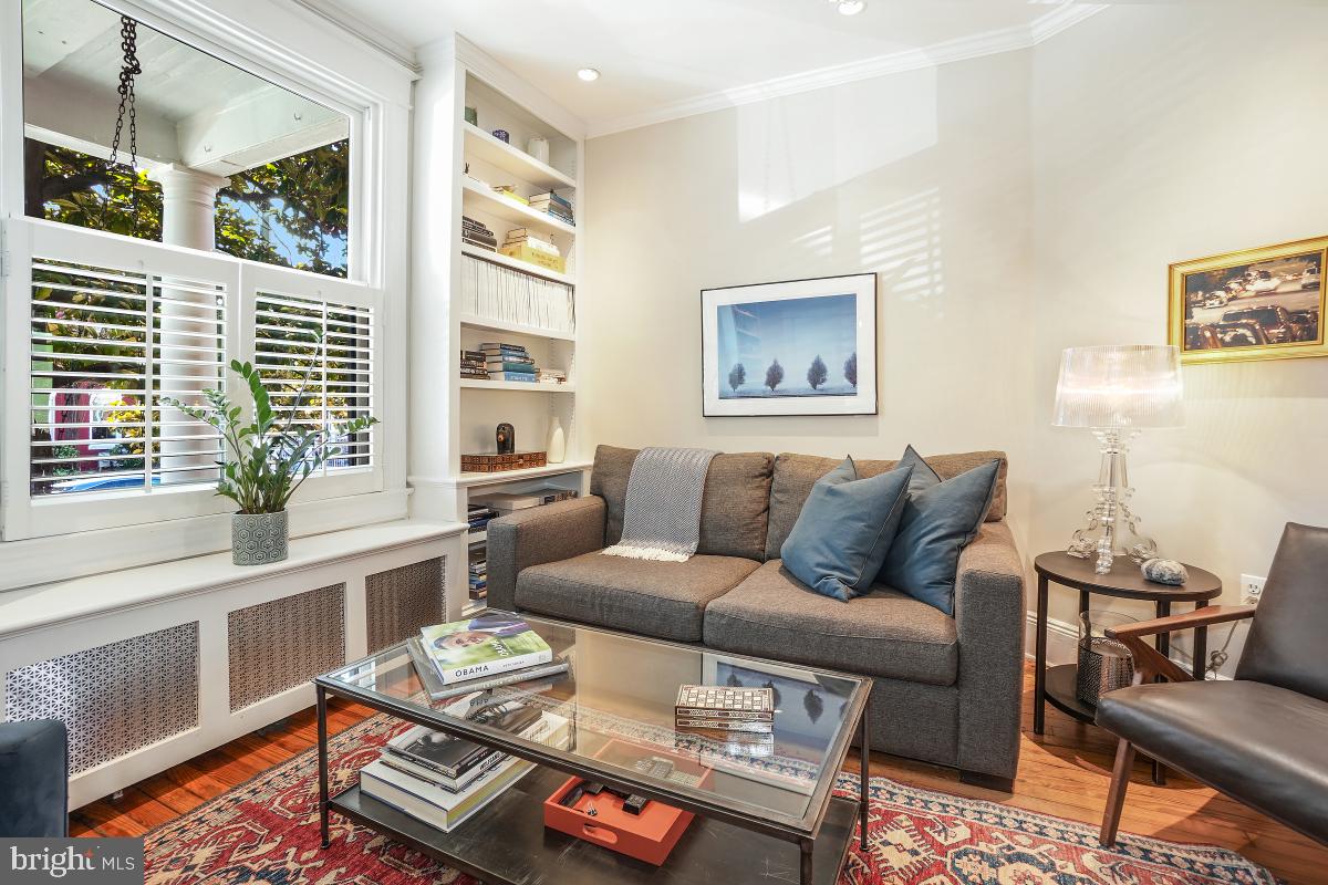 1613 V Street Northwest Washington, DC 20009 - Photo 6 of 41