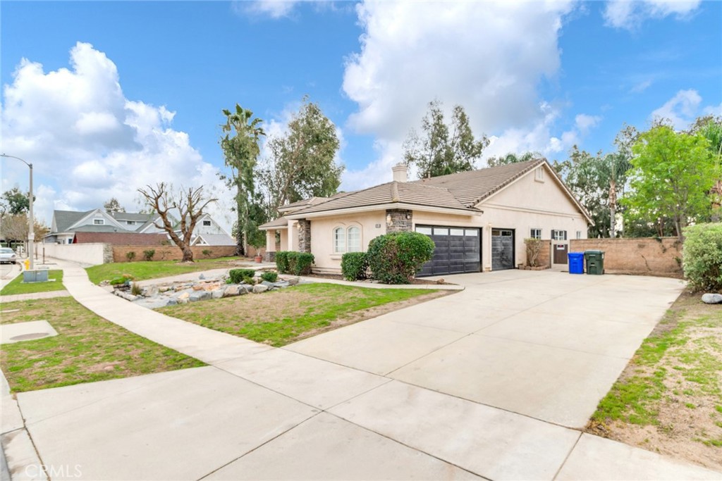 13251 Brookfield Drive Rancho Cucamonga, CA 91739 - Photo 2 of 31