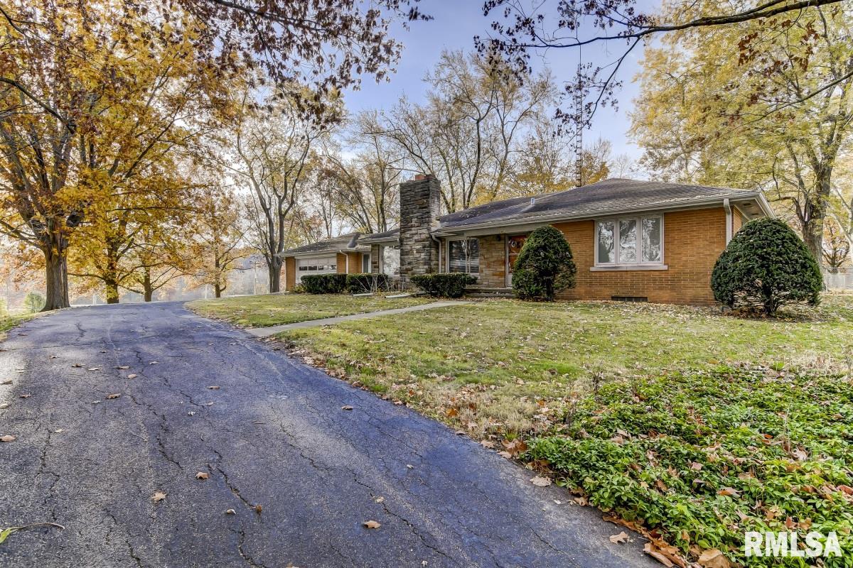 2802 West Jefferson Street Springfield, IL 62702 - Photo 20 of 50