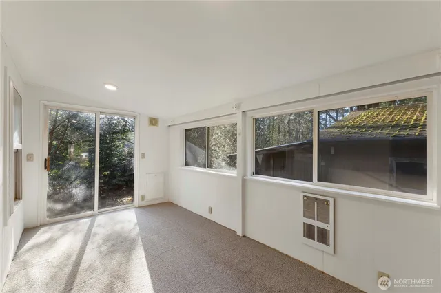 $400,000 | 29317 Southeast 371st Street, Enumclaw, WA 98022