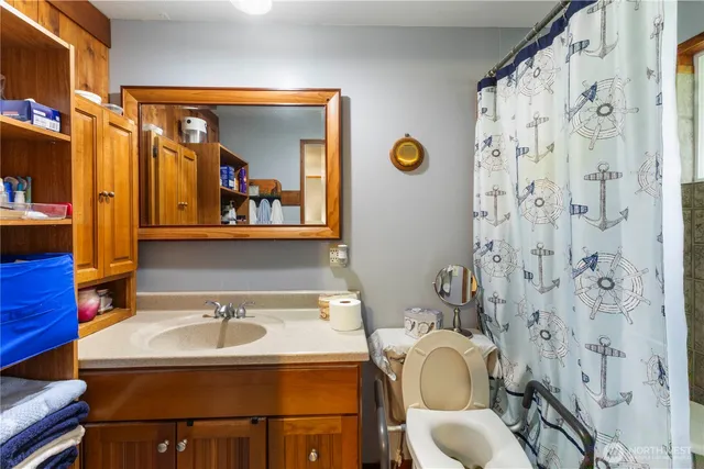 $400,000 | 29317 Southeast 371st Street, Enumclaw, WA 98022