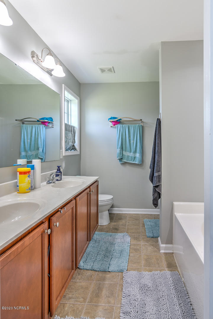 423 Peppermint Drive Hubert, NC 28539 - Photo 21 of 31 423 Peppermint-21