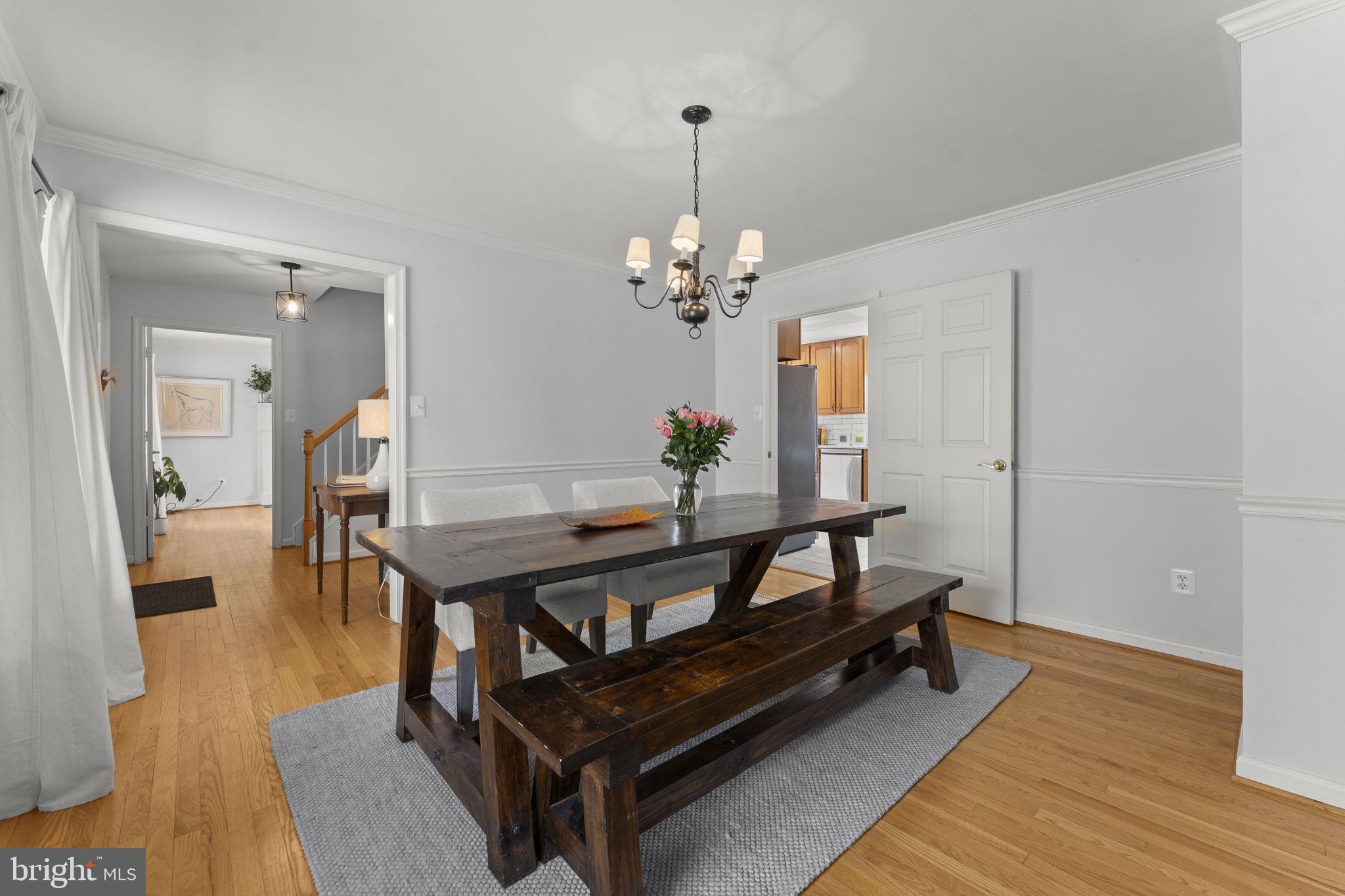 10507 Cliff Mills Road Marshall, VA 20115 - Photo 23 of 56 a living room with furniture and a wooden floor