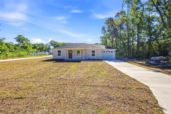 $227,900 | 14289 Southeast 43rd Terrace, Summerfield, FL 34491