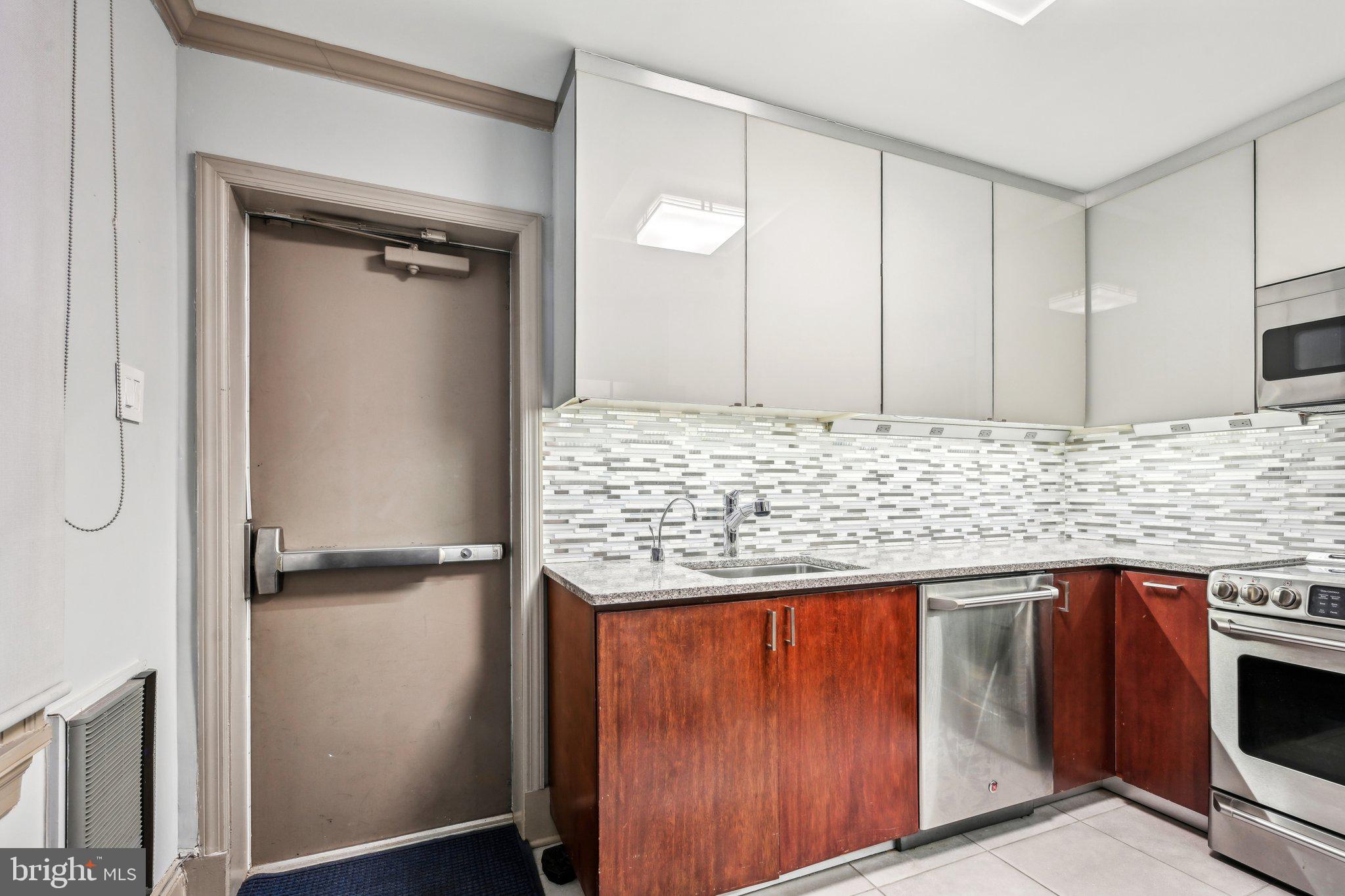 1710-12 Locust Street Philadelphia, PA 19103 - Photo 21 of 95