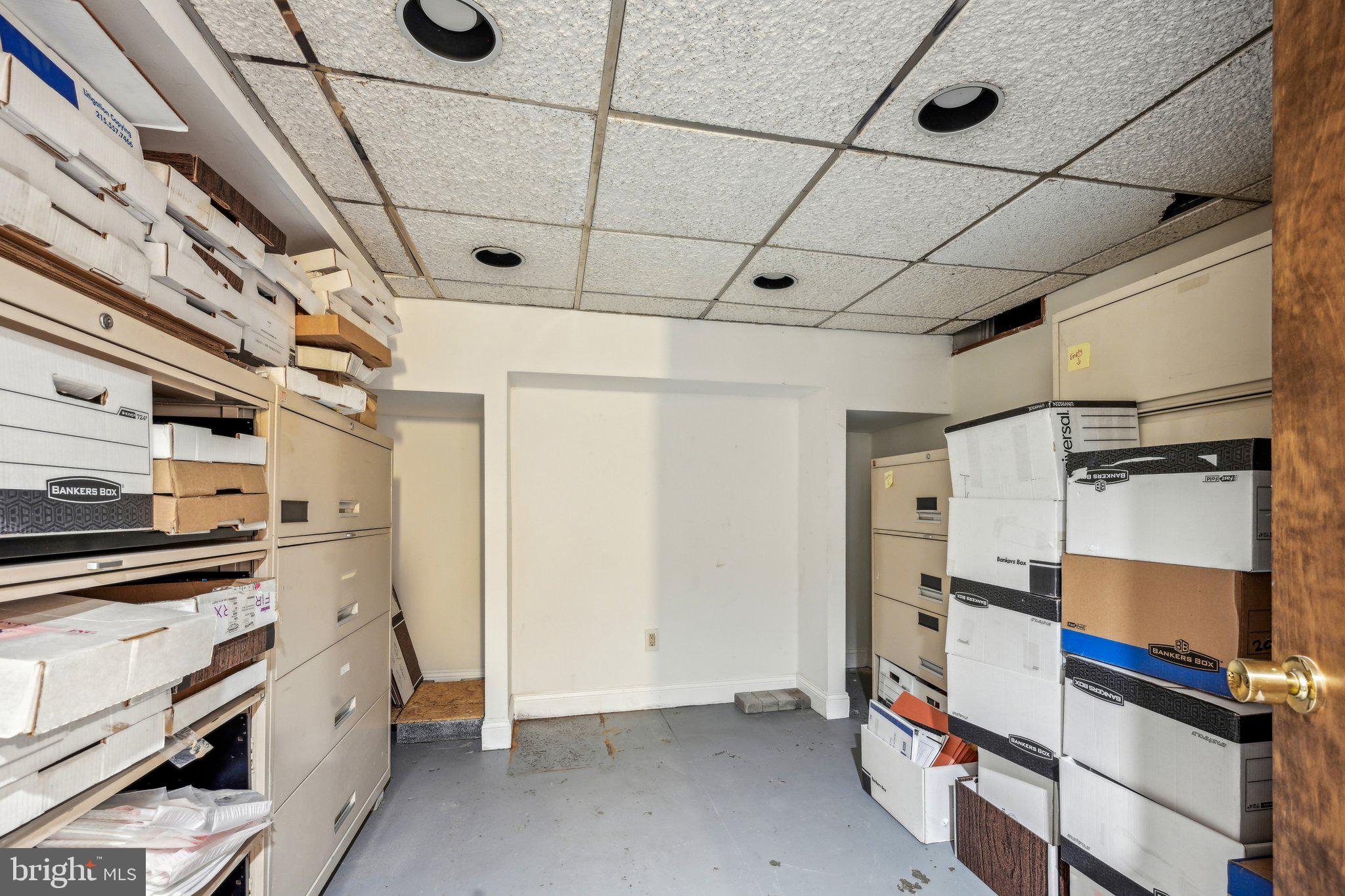 1710-12 Locust Street Philadelphia, PA 19103 - Photo 73 of 95