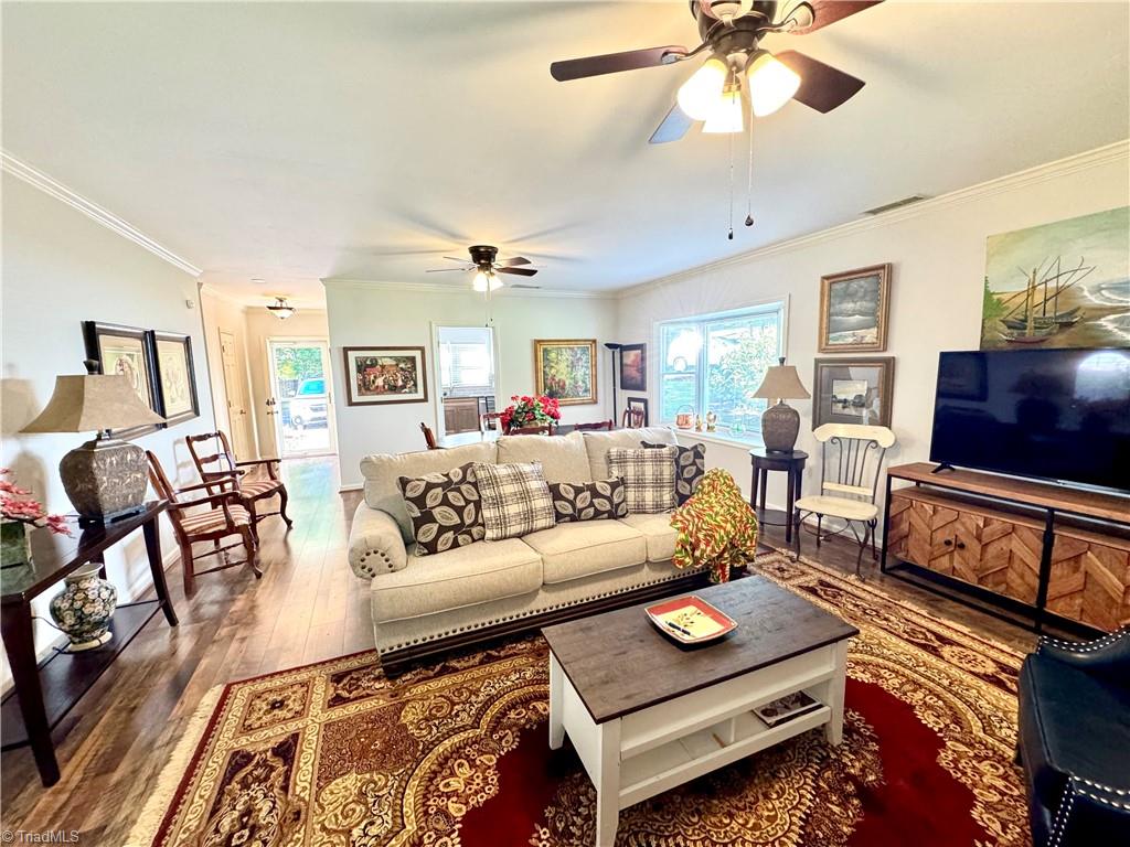 765 Oakland Drive, Unit G Elkin, NC 28621 - Photo 6 of 33