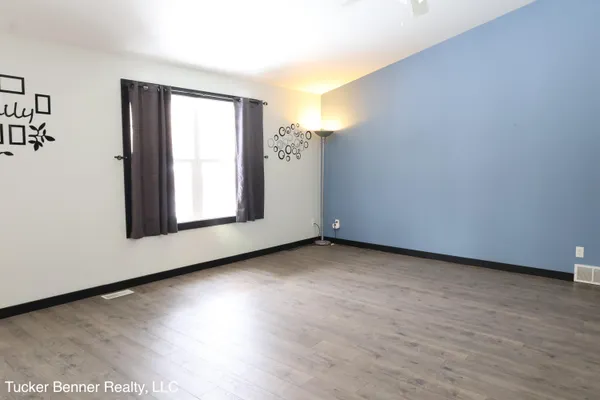 $417,500 | 4122 Duck Lake Road, Whitehall, MI 49461