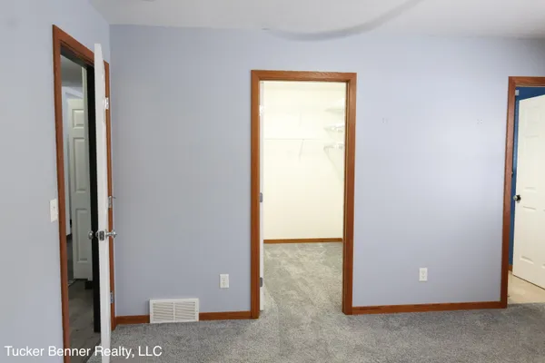 $417,500 | 4122 Duck Lake Road, Whitehall, MI 49461