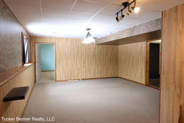 $417,500 | 4122 Duck Lake Road, Whitehall, MI 49461