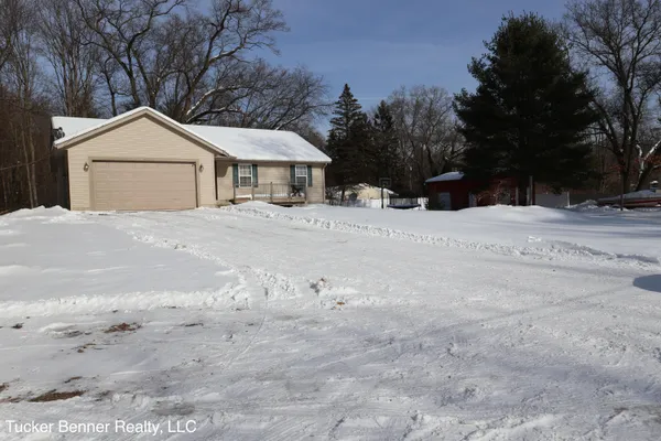 $417,500 | 4122 Duck Lake Road, Whitehall, MI 49461