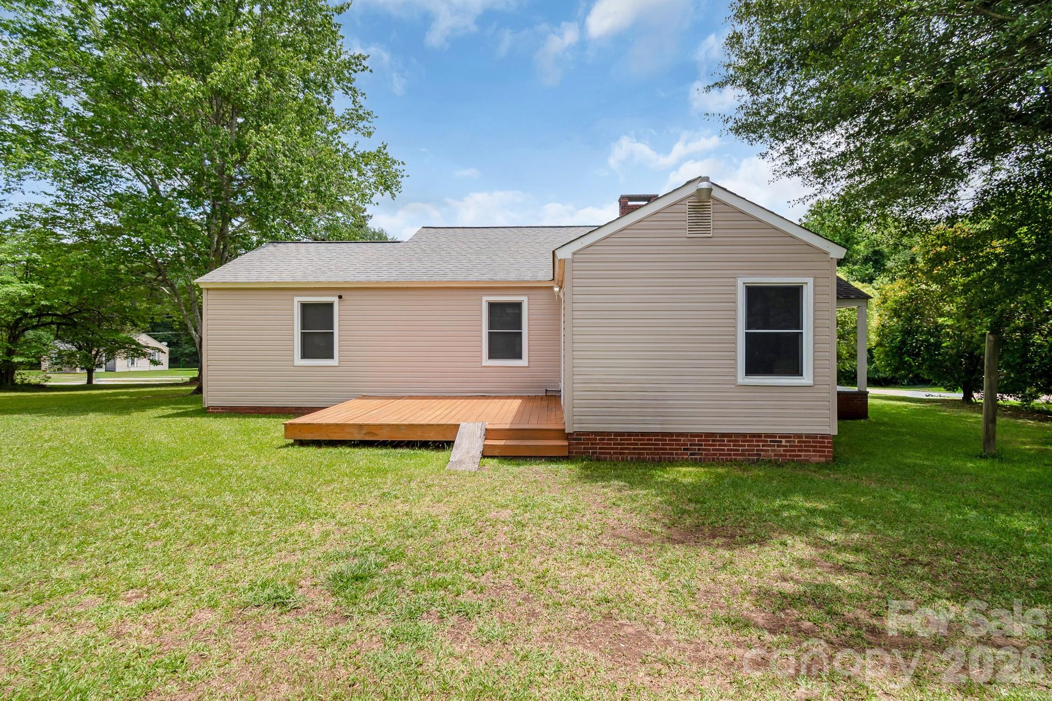 1604 Converse Street Lancaster, SC 29720 - Photo 30 of 32