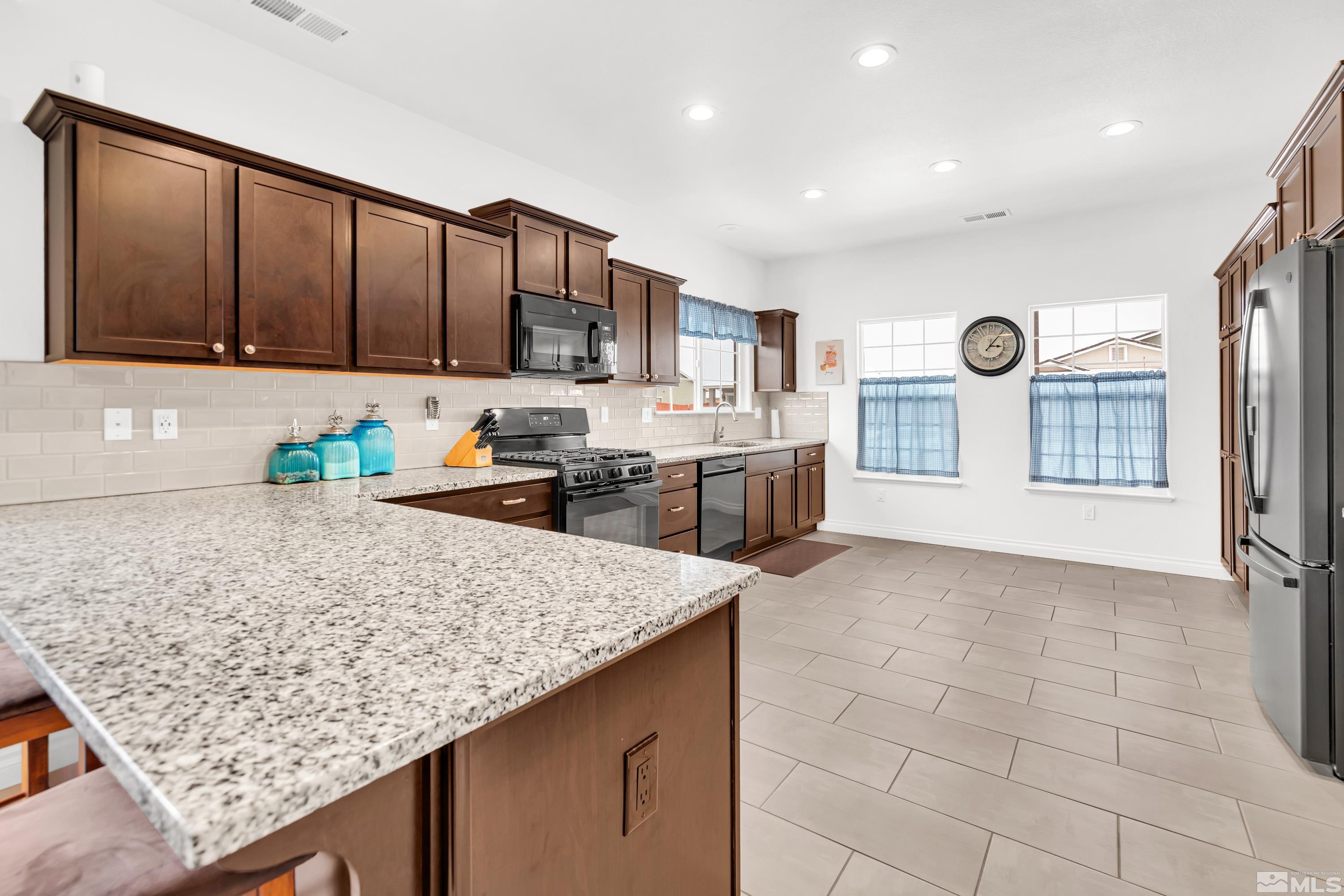 18805 Trinity Range Court Reno, NV 89508 - Photo 2 of 23 Photo 2