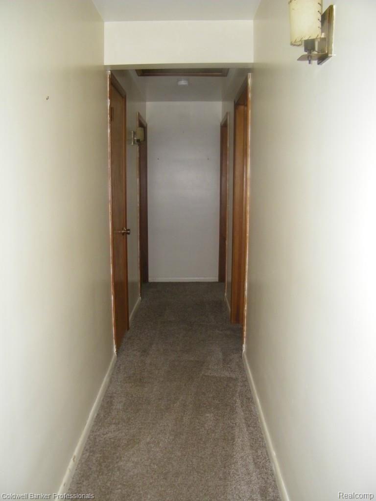 6895 Jefferson Road North Branch, MI 48461 - Photo 19 of 29 100_6313.jpg