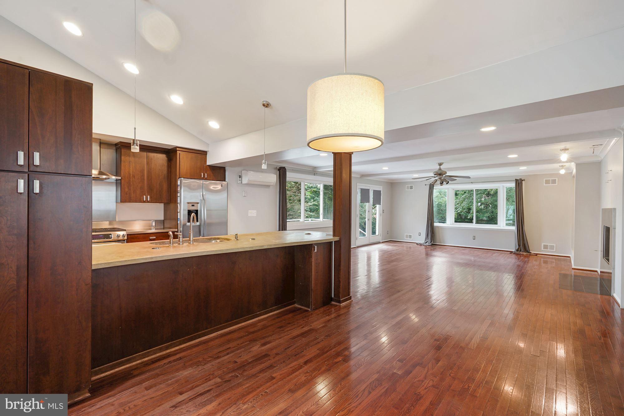 7009 Churchill Road McLean, VA 22101 - Photo 5 of 30