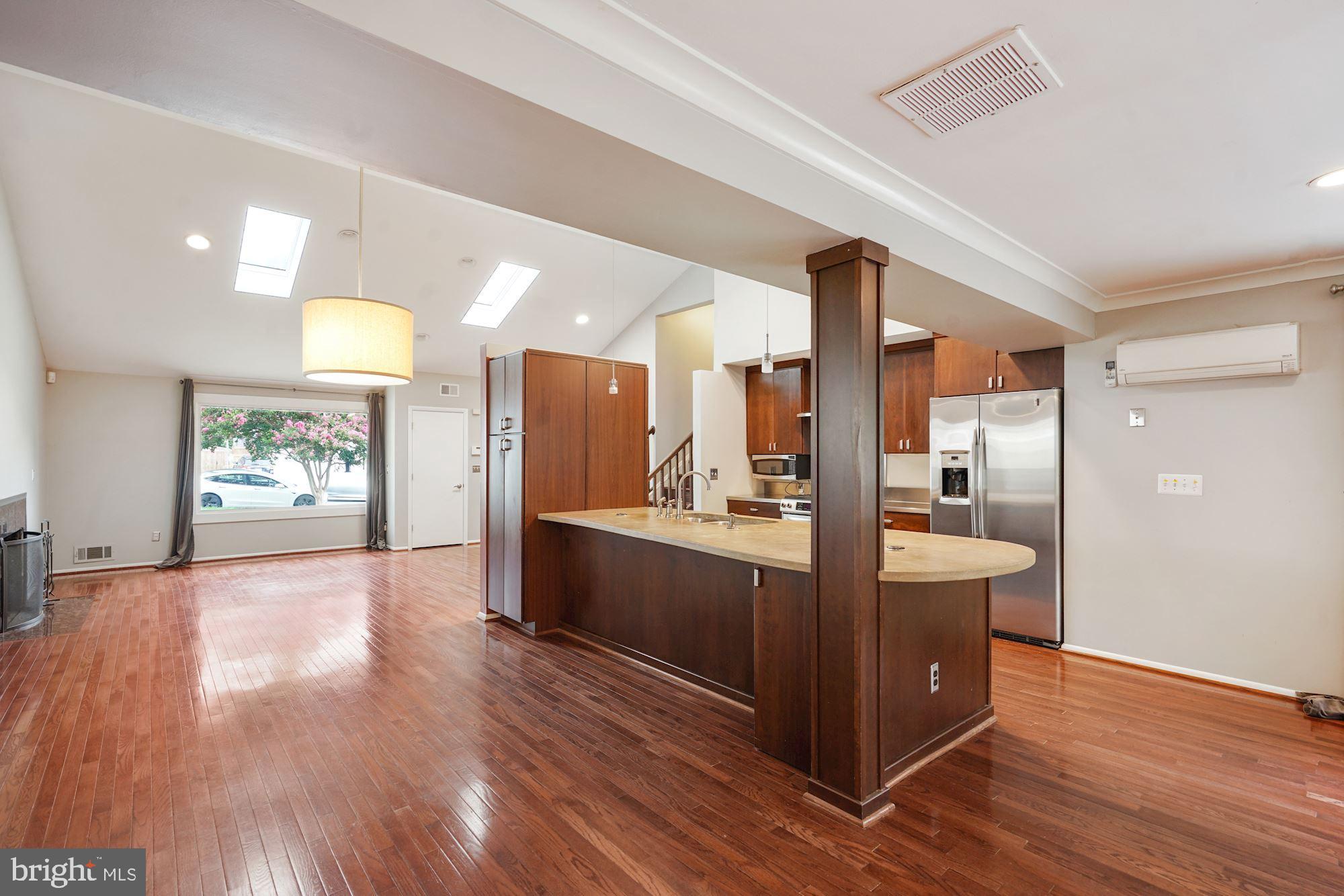 7009 Churchill Road McLean, VA 22101 - Photo 6 of 30