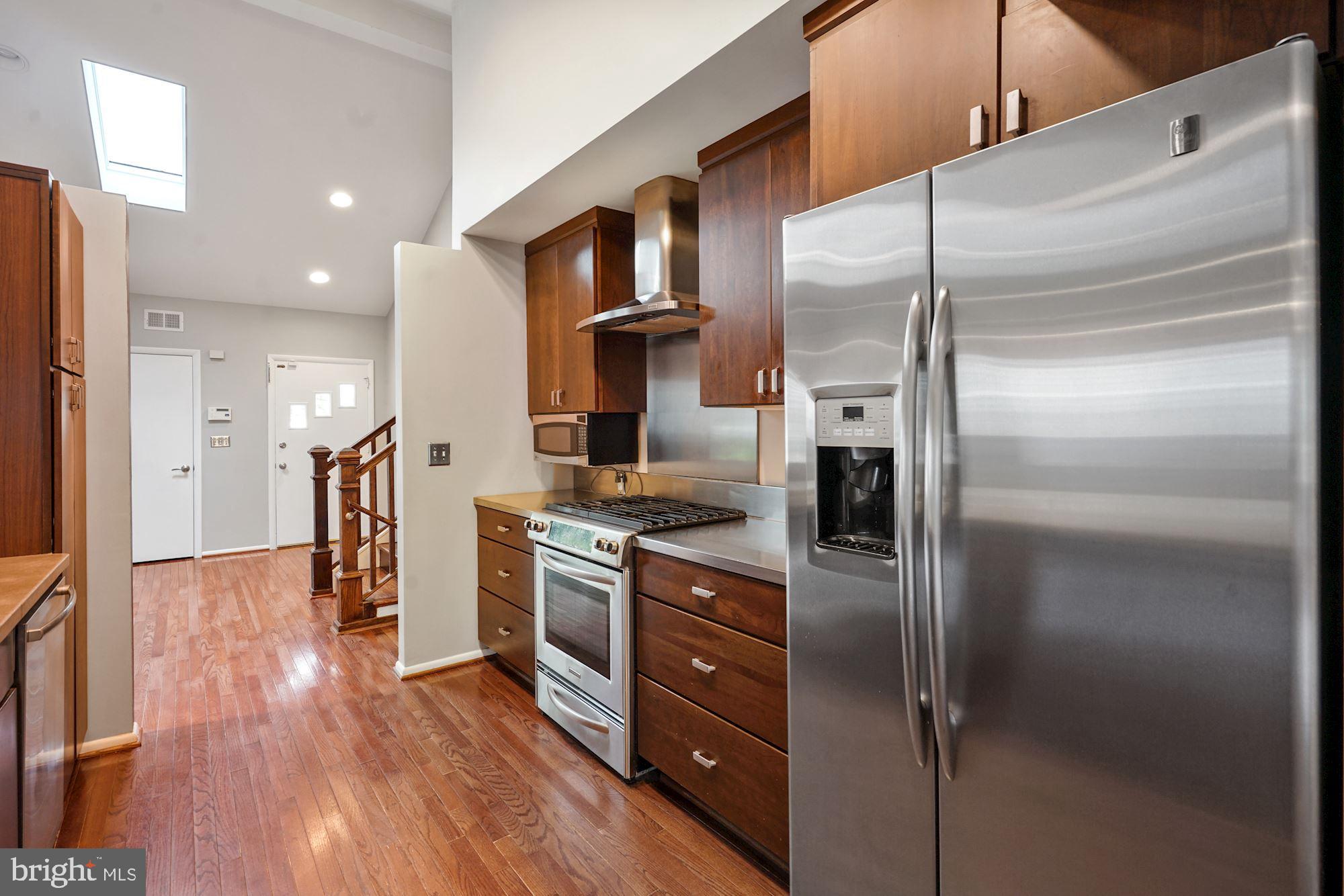 7009 Churchill Road McLean, VA 22101 - Photo 8 of 30