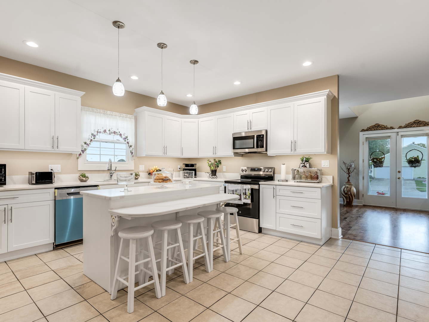 101 Bell Court Oswego, IL 60543 - Photo 14 of 47