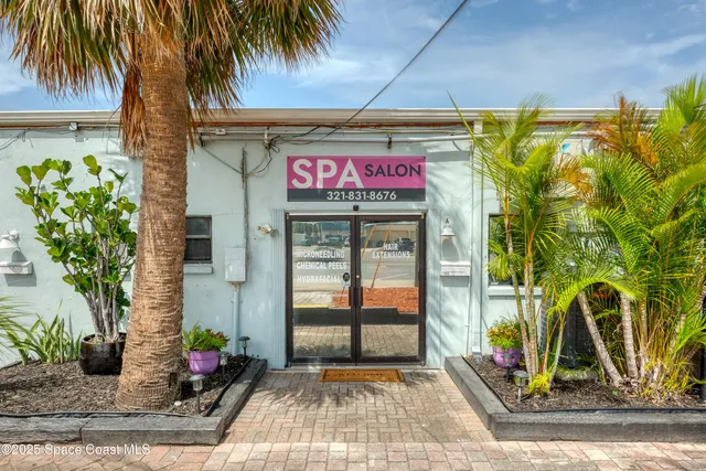 a car parked in front of a building