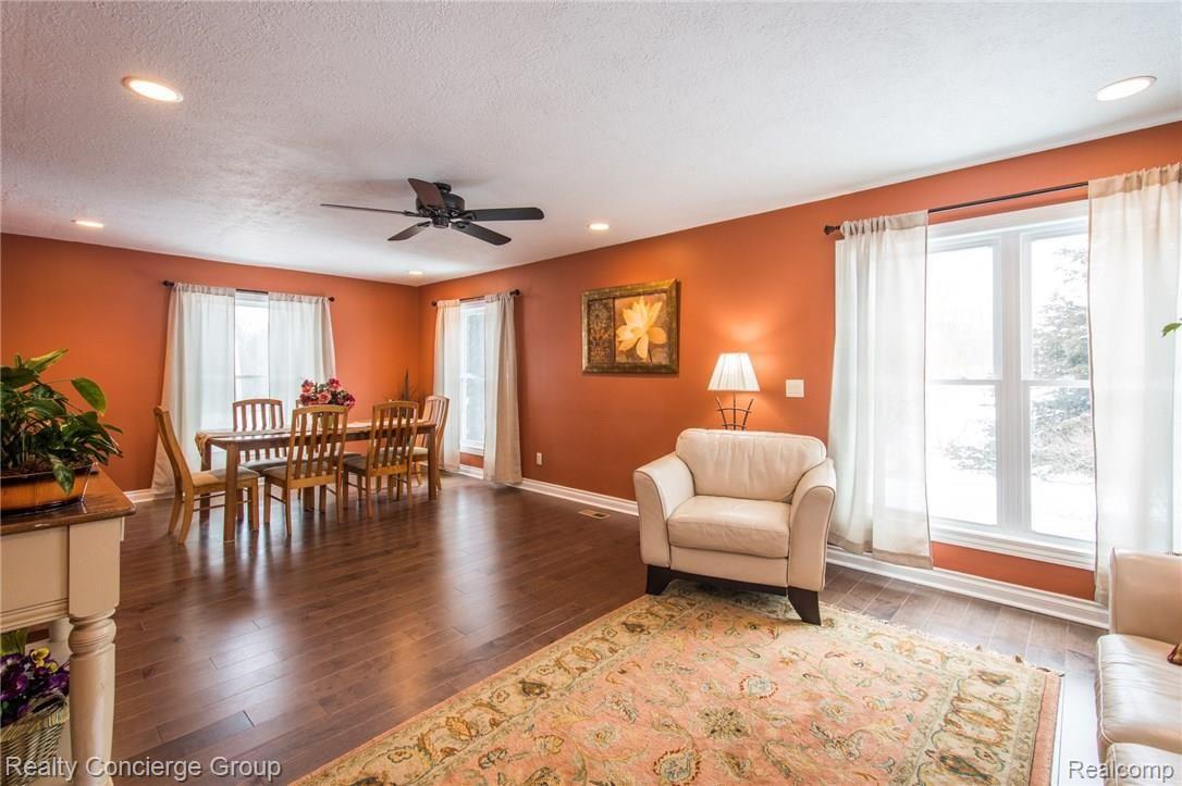 3345 South Latson Road Howell, MI 48843 - Photo 18 of 38 Imagine the entertaining you can do here!