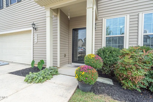 $379,900 | 2756 Shepherd Valley Street, Raleigh, NC 27610