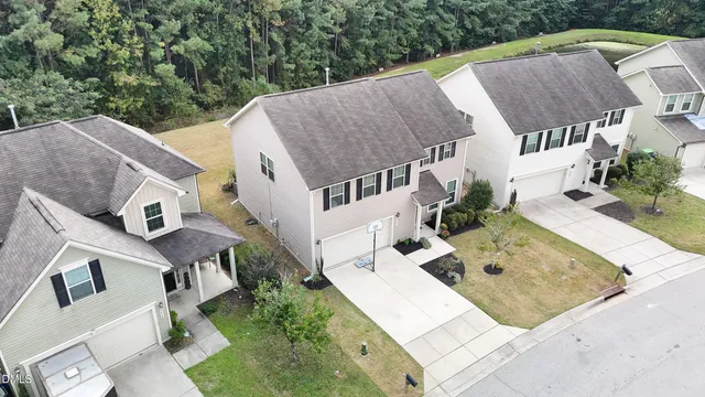 $379,900 | 2756 Shepherd Valley Street, Raleigh, NC 27610