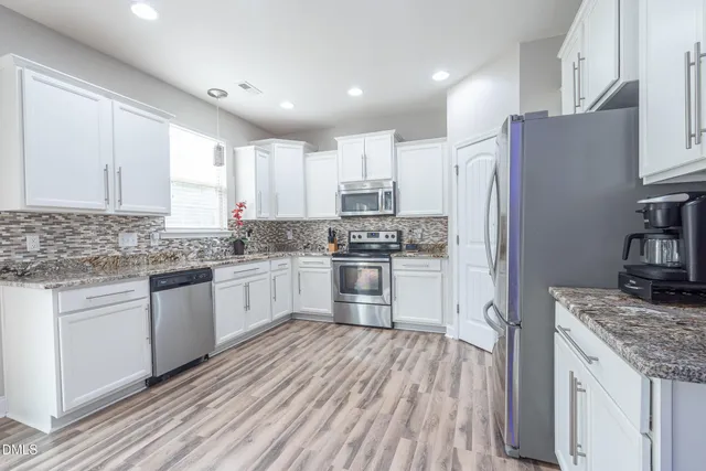 $379,900 | 2756 Shepherd Valley Street, Raleigh, NC 27610