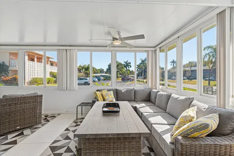 $250,000 | 1321 Northwest 19th Terrace, Unit 104, Delray Beach, FL 33445