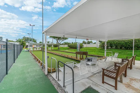 $250,000 | 1321 Northwest 19th Terrace, Unit 104, Delray Beach, FL 33445