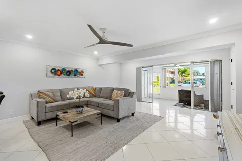 $250,000 | 1321 Northwest 19th Terrace, Unit 104, Delray Beach, FL 33445