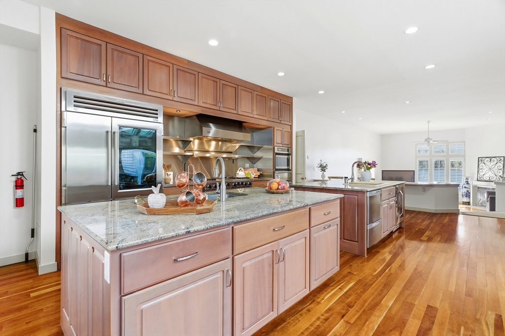 55 Hillcrest Road Weston, MA 02493 - Photo 13 of 41