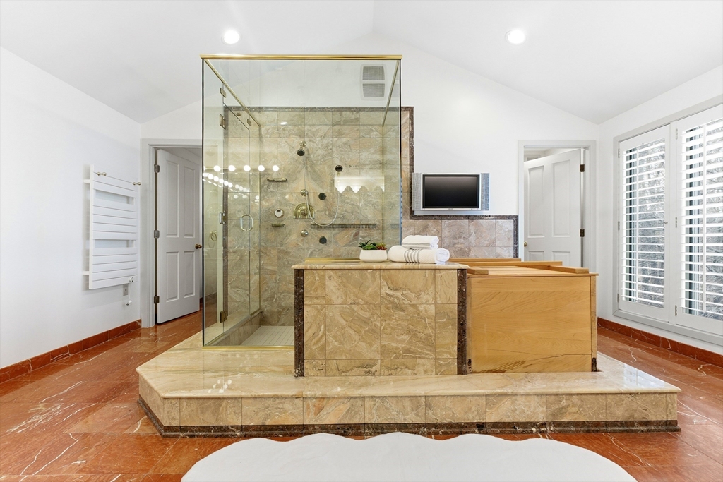 55 Hillcrest Road Weston, MA 02493 - Photo 19 of 41