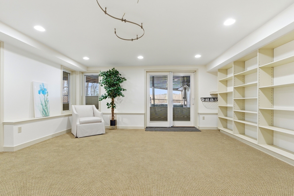 55 Hillcrest Road Weston, MA 02493 - Photo 28 of 41