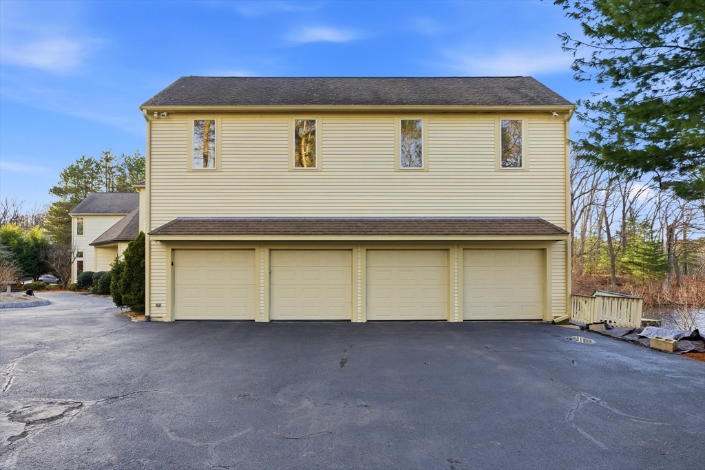 55 Hillcrest Road Weston, MA 02493 - Photo 29 of 41