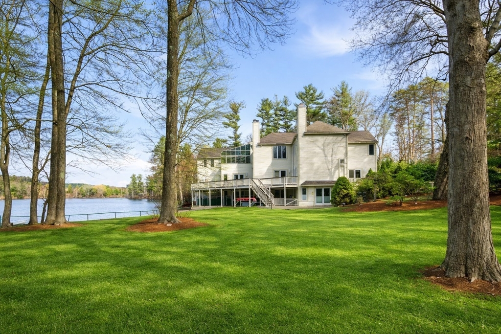 55 Hillcrest Road Weston, MA 02493 - Photo 36 of 41