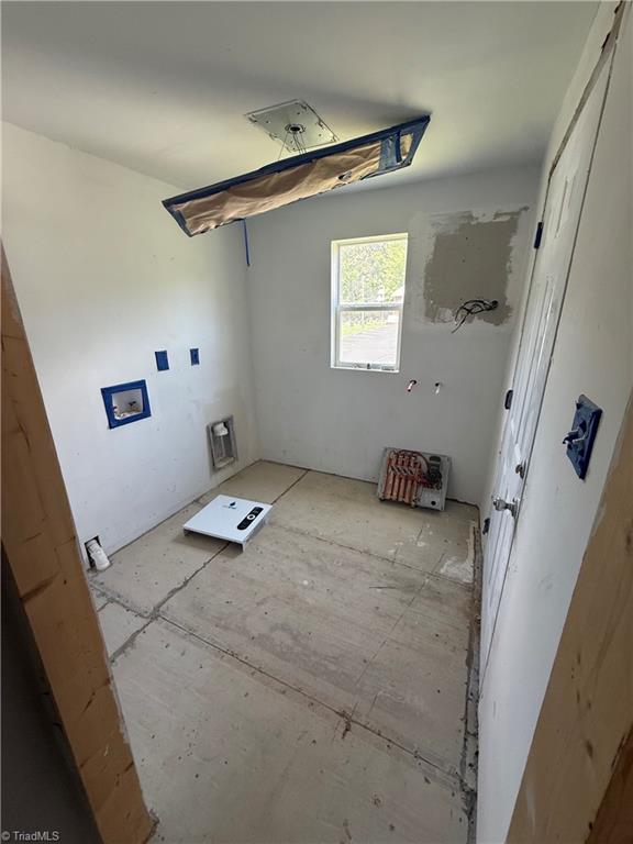 6910 Dennis Road Walnut Cove, NC 27052 - Photo 19 of 23 Gallery Image 19