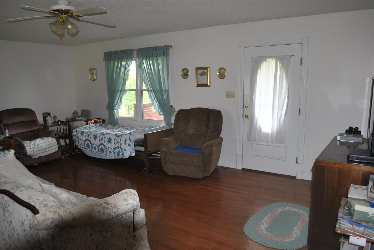 8380 Barbourville Road London, KY 40744 - Photo 15 of 62 Photo 15