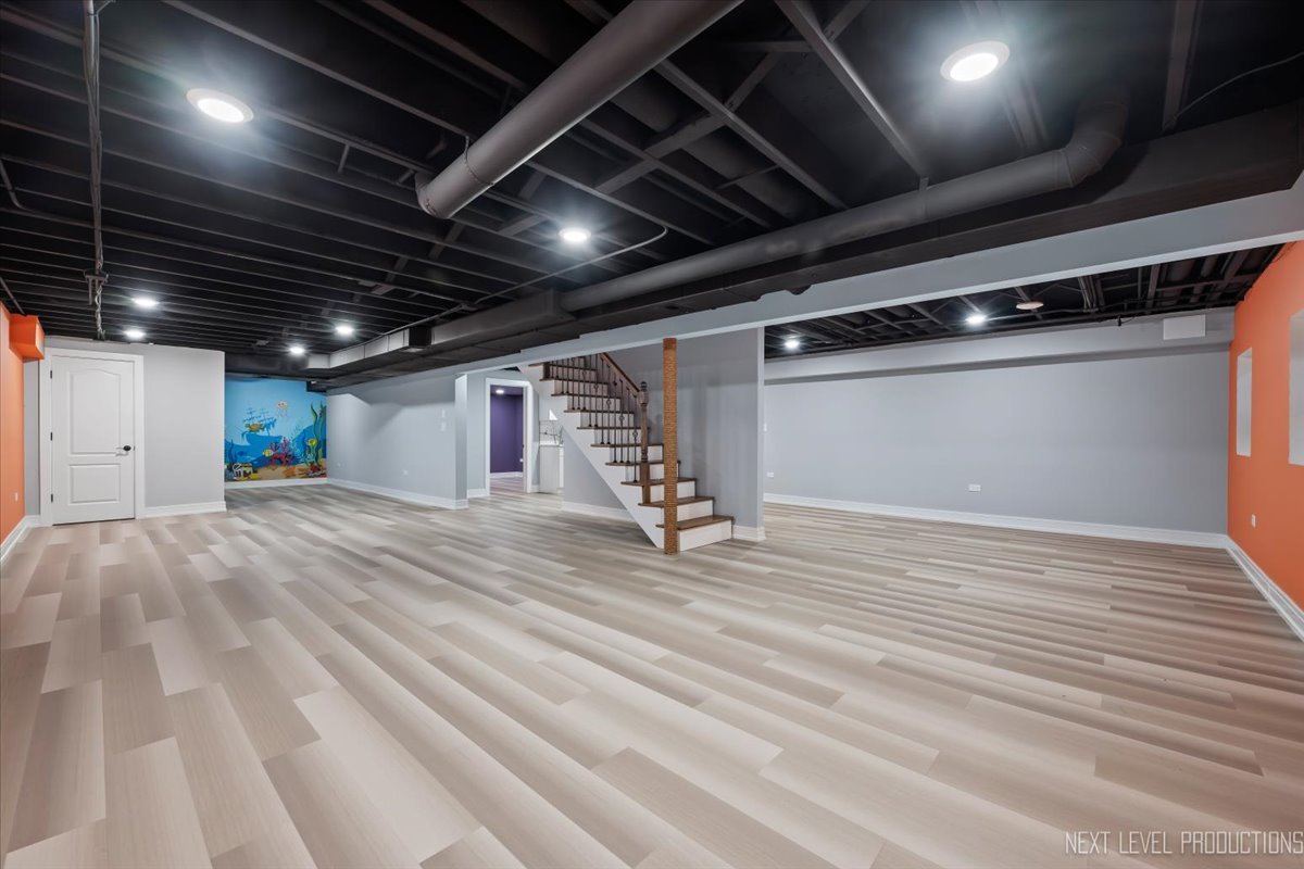 970 Waterside Court Aurora, IL 60502 - Photo 32 of 42 a view of a room with wooden floor