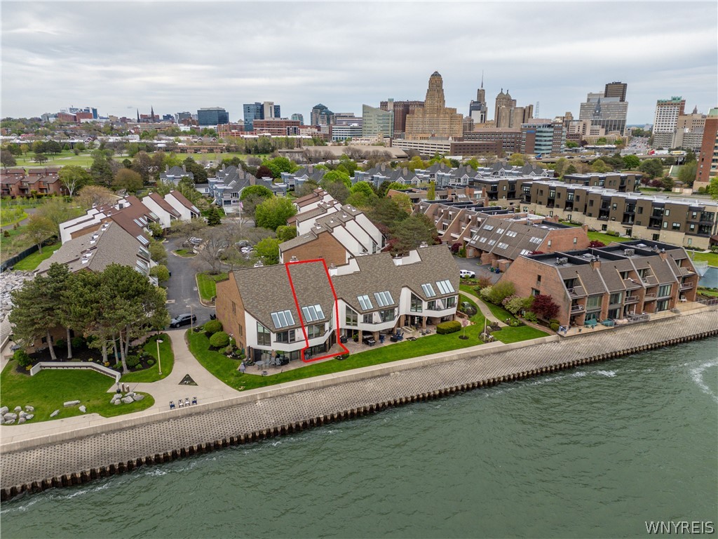 36 Harbour Pointe Common Buffalo, NY 14202 - Photo 27 of 35