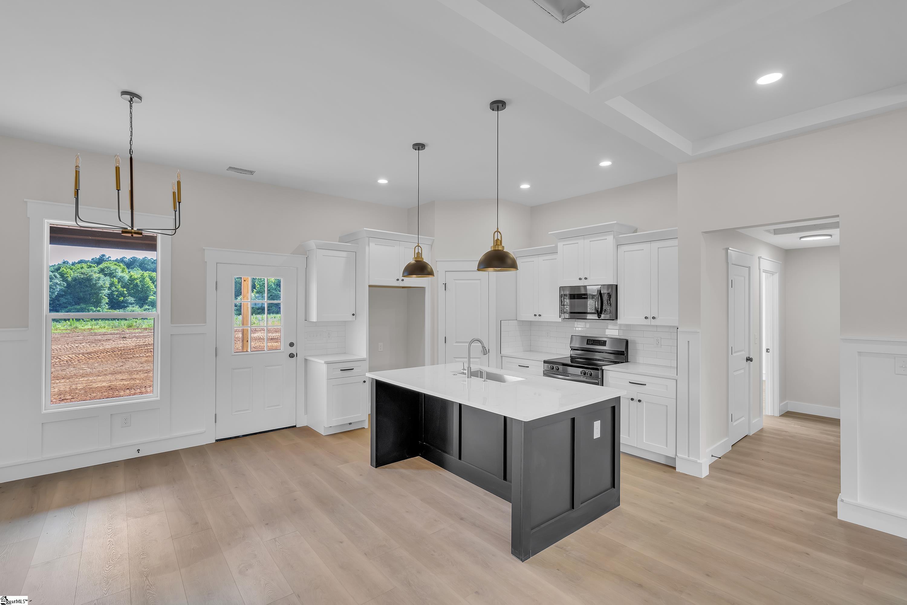 103 Leon Drive Anderson, SC 29621 - Photo 2 of 19