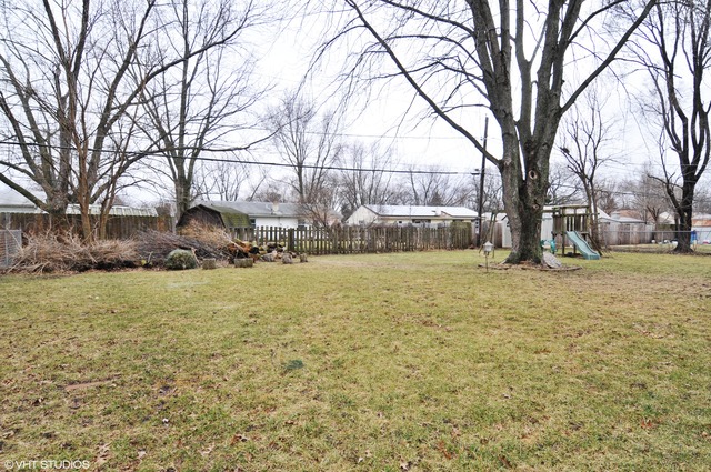 64 Springdale Road Montgomery, IL 60538 - Photo 9 of 15