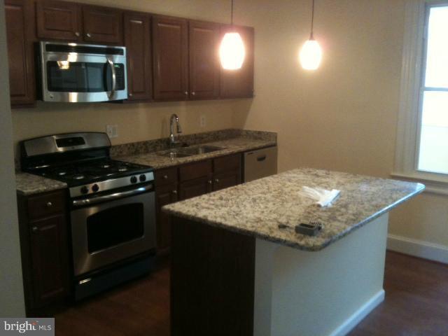 1325 Ridge Place Southeast Washington, DC 20020 - Photo 6 of 8 Kitchen