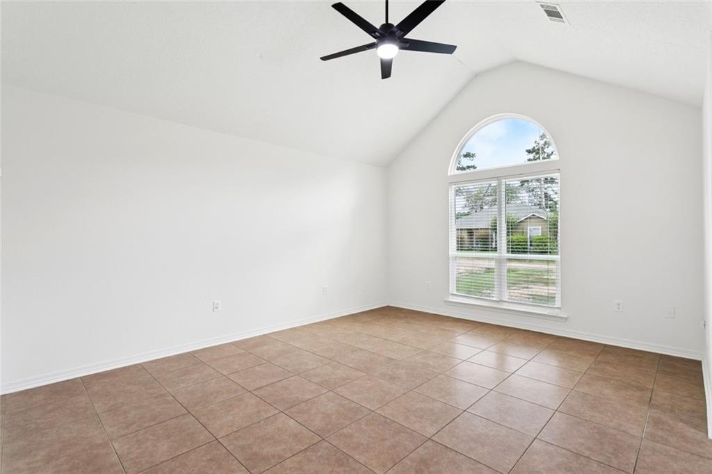 1545 Clover Street Mandeville, LA 70448 - Photo 5 of 17