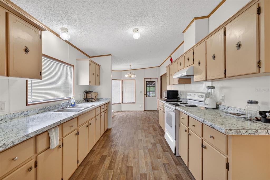 2866 Lent Road Apopka, FL 32712 - Photo 13 of 33