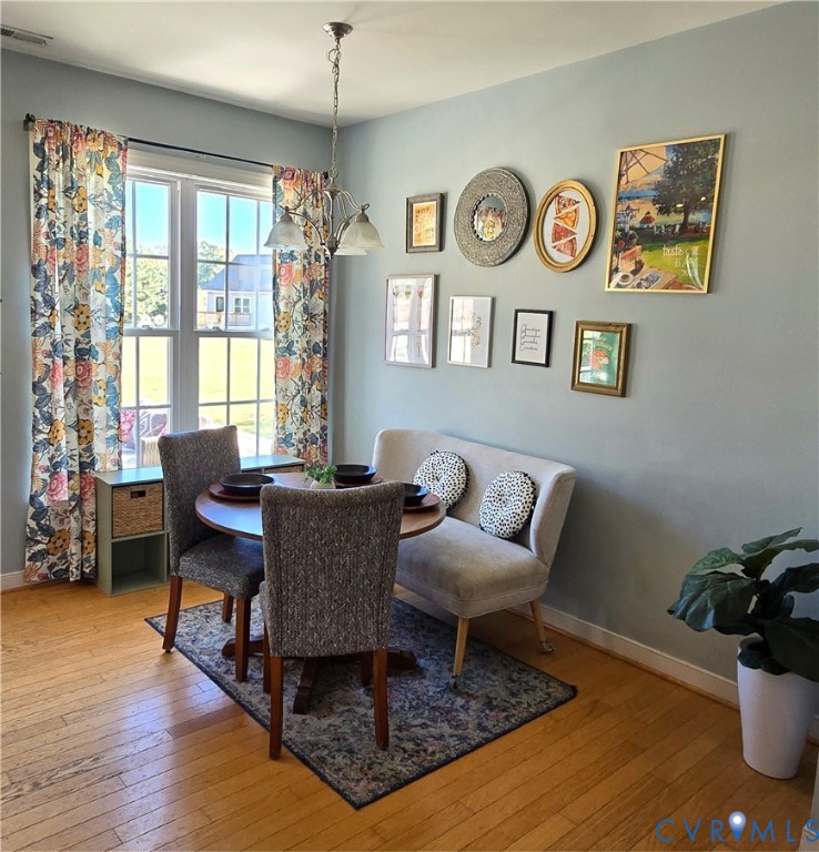 68 Fitzhugh Street White Stone, VA 22578 - Photo 14 of 26 a living room with furniture and a window